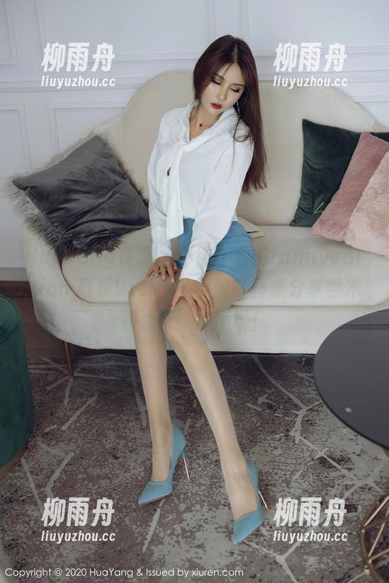 HuaYang花漾 - 不得不看的funnyversion,可乐Vicky的学妹写真集分享学术和欢乐’两不误！