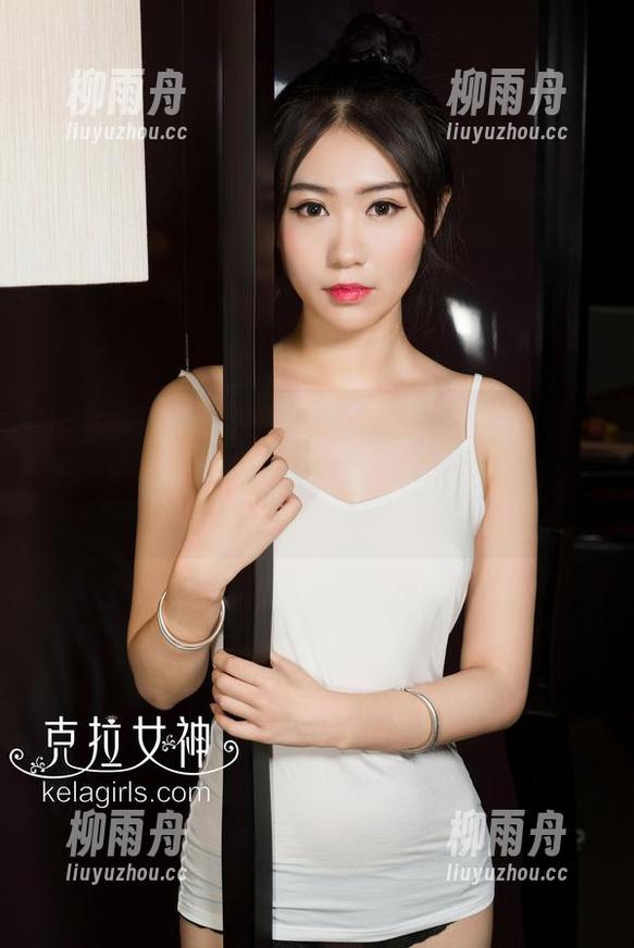 KelaGirls克拉女神 - 兰喏的私拍，这波性感是计划好的吗？美图里她就像是被色彩给予了生命。