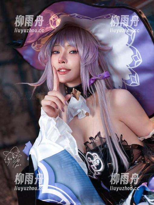 你也想试试Machi马吉的校服？快来全套图包瞧瞧！