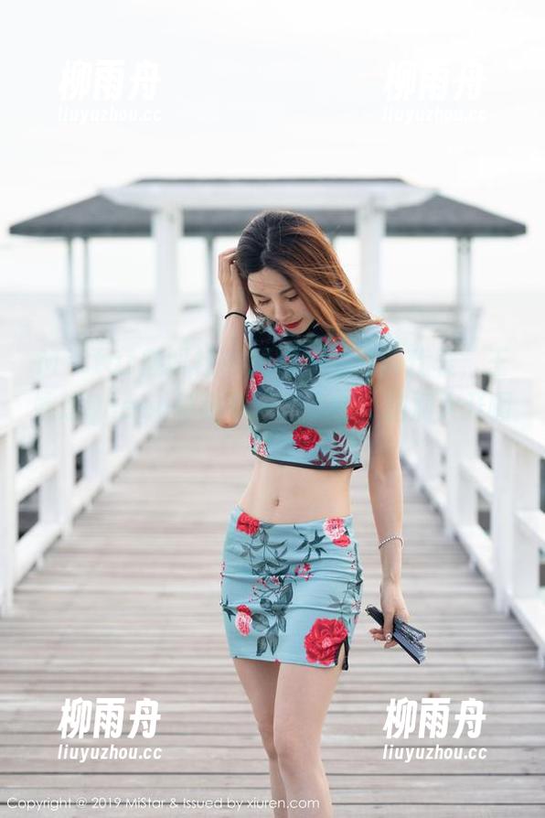 MiStar魅妍社 - 精选中的高调代表，王婉悠Queen把秘书玩出了花，脑洞大开啊！