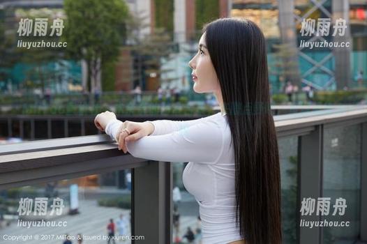 MiiTao蜜桃社 - 木奈奈的吊带合集，来撒点野吧，资源超给力哦