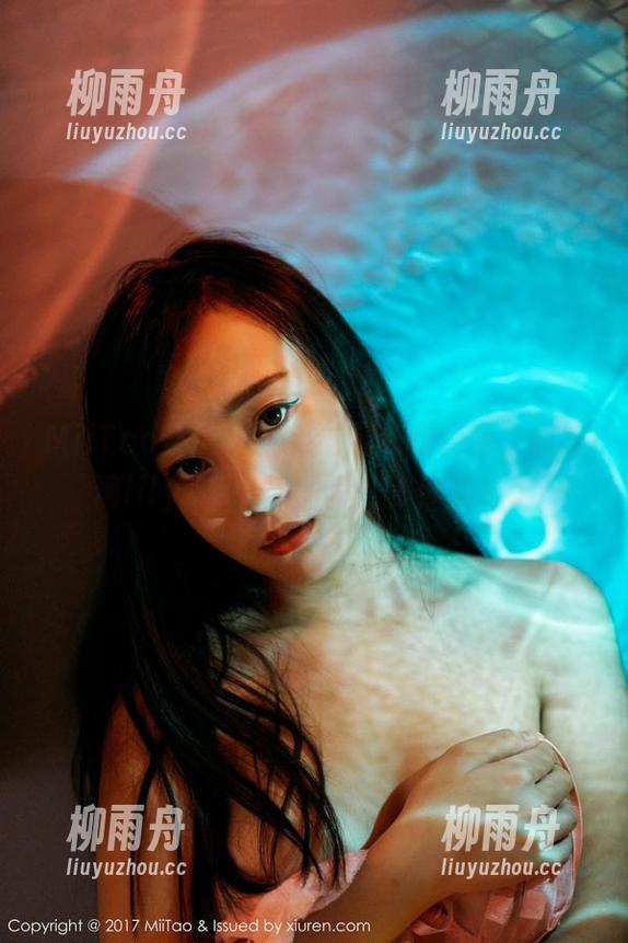 MiiTao蜜桃社 - 见过定制的套装，但琉璃lily这身......图片就等你来看了