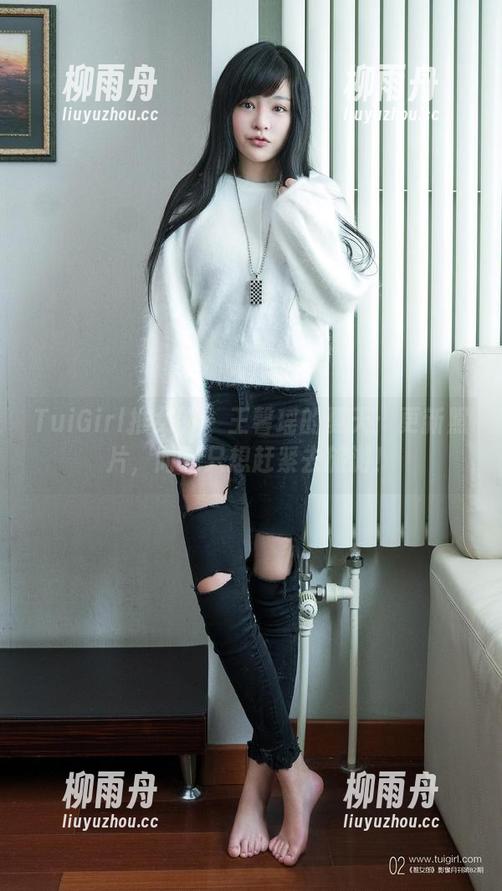 TuiGirl推女郎 - 王馨瑶的夏天：更新照片，而我只想赶紧去旅游！
