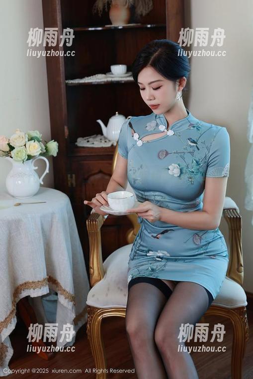 Xiuren秀人网 - 一副眼镜，万种撩动，宝宝甜的免费图片来啦！