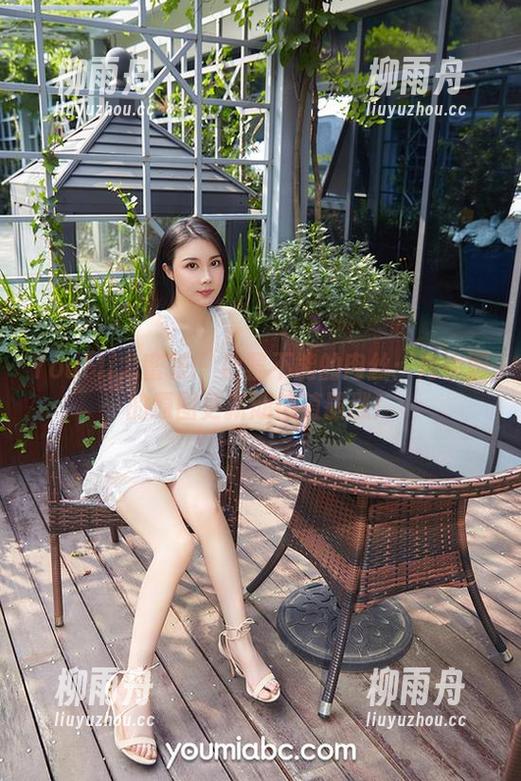YouMi尤蜜荟 - 欲罢不能的肉丝：向小圆的原图更新期待值暴涨！