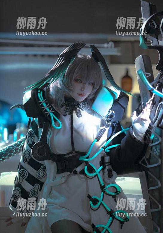w百合欧皇子w霍尔海雅原图全集，你信不信能扭曲爱情的视角？