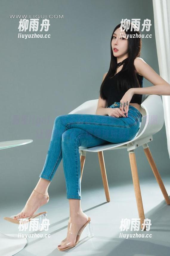 丽柜ligui - 菲菲的白色哲学，高清原图让你体验什么叫纯洁如纸！
