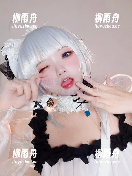 伊喵君_Nya 伊喵君_Nya的写真——初音酱,好像领略了一场萌的风暴。
