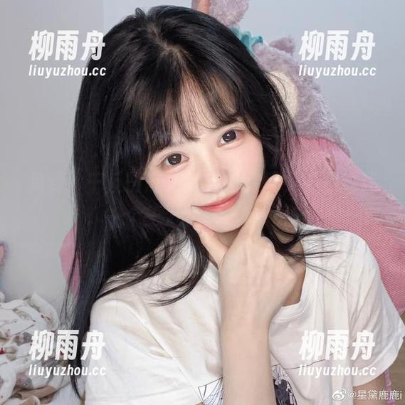 免费！千反田鹿子的女王态度，要是给我一个王冠我都不客气了