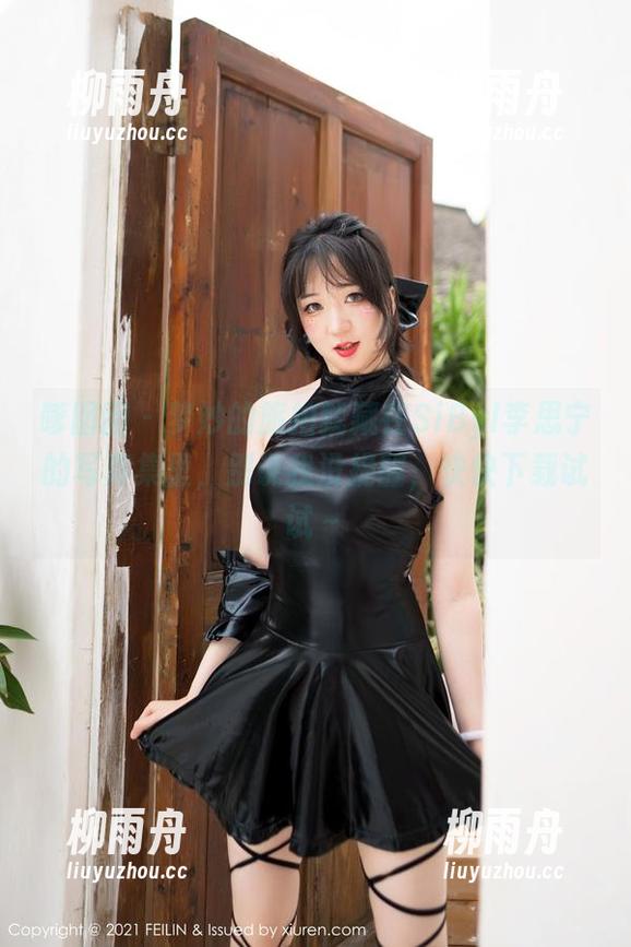 嗲囡囡 - 梦妙的旅拍就藏在SiByl李思宁的写真集里，别说我没提醒，快快下载试试～