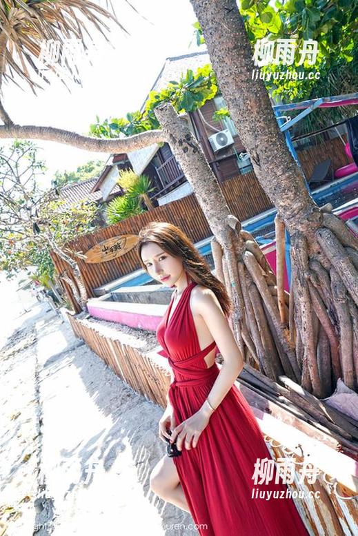 嗲囡囡 - 王婉悠Queen的自拍秘籍：你的在线资源真的够吗？