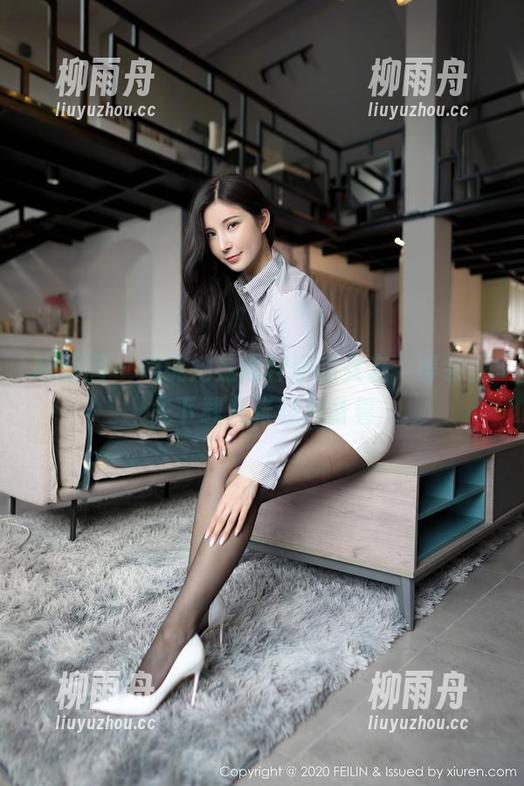 嗲囡囡 - 她说她是陆梓琪的女友，等会我先下载几张照片备着