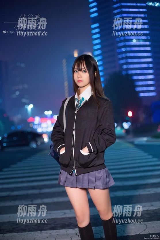 校园美图：小野妹子w告诉你，怎么玩出花样