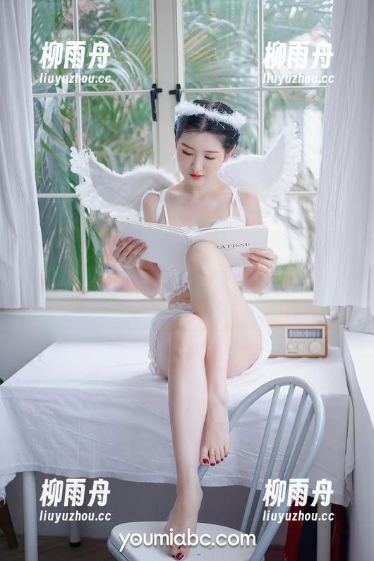 尤蜜荟 - 再来一波！黄乐然的夜场邂逅写真集更新，虽然我很迷糊，但还是想继续追下去！