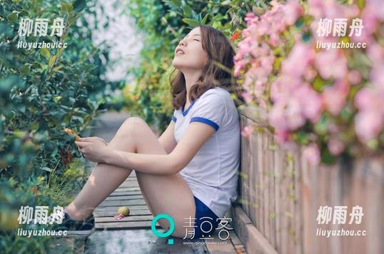 推女神 - 当沫晓伊穿上水手服，图包精选让你细腻感知她的小心思。
