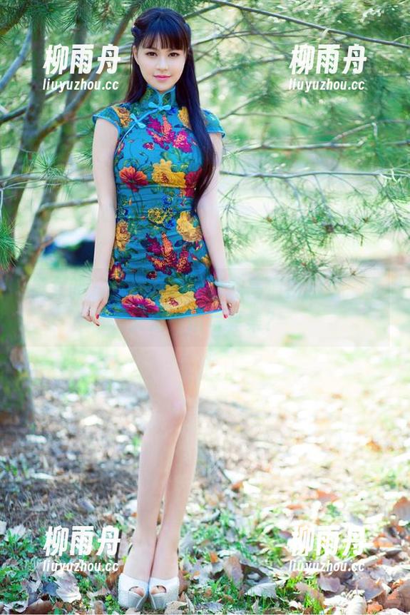 推女郎 - 迷失在林萌萌的高清自拍里，咋又是一组写真集？