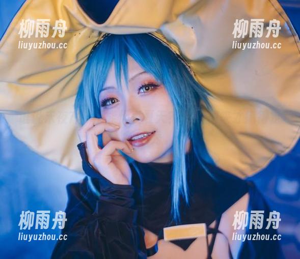 谁说末夜787不能代表夏天？COS得来才搞得定这场秀。