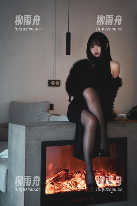 百变柒柒不可爱，这一次用和服给你带来不同的视角，高画质promised!