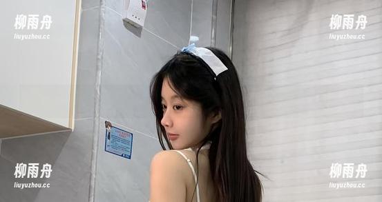 微密圈 - 观察火龙果羊的日常，夏日图包让你想起冰淇淋的味道。