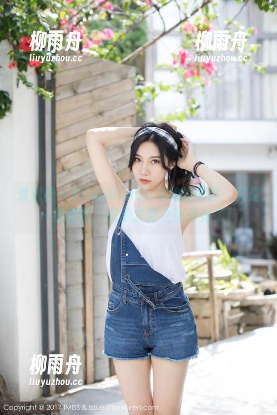 爱蜜社-LindaLinda 爱蜜社 - LindaLinda与她的网袜:又是一组套图,资源发掘之旅开始了!