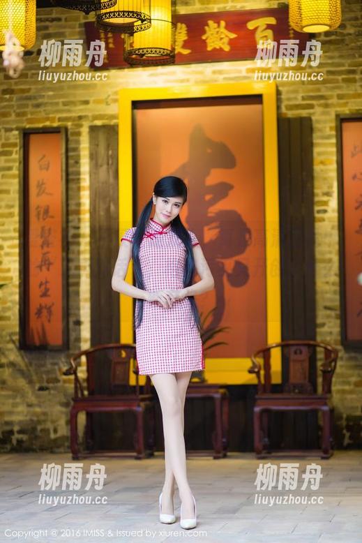 爱蜜社 - 不仅仅是双人，算是高清图片中的“无声对话”，格格污巫又开创了什么新套路？