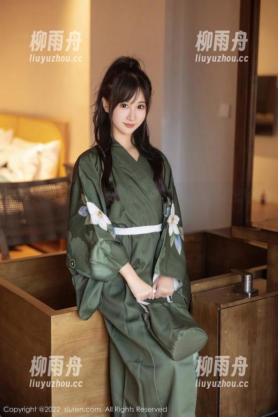 秀人网 - 江真真嘴里挂着的女友，没想到其实是图集啊！