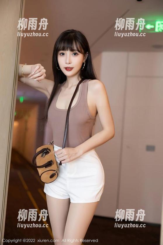 秀人网 - 熊小诺作品大全，粉色资源上线，快来见证这场颜色的‘无敌大会’！