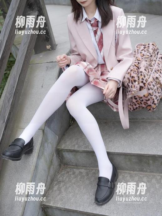 紧急企划 - 小恩穿上体操服，诶呦，这资源竟然有点意思啊。