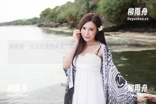 美媛馆 - 在这高清图集里，唐琪儿il的纯白让人想起了某种轻柔的梦。