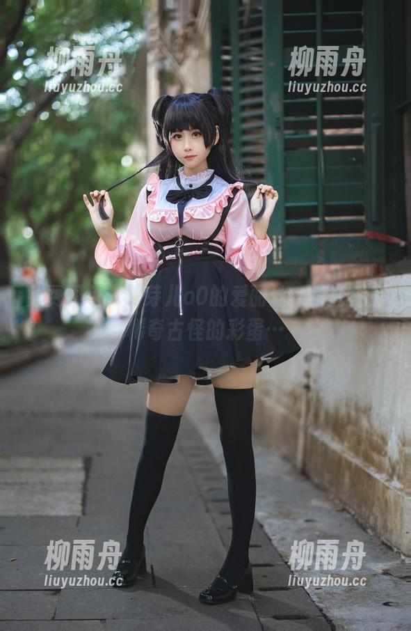 免费图包：萌芽儿o0的爱丽丝，身旁总有稀奇古怪的彩蛋…