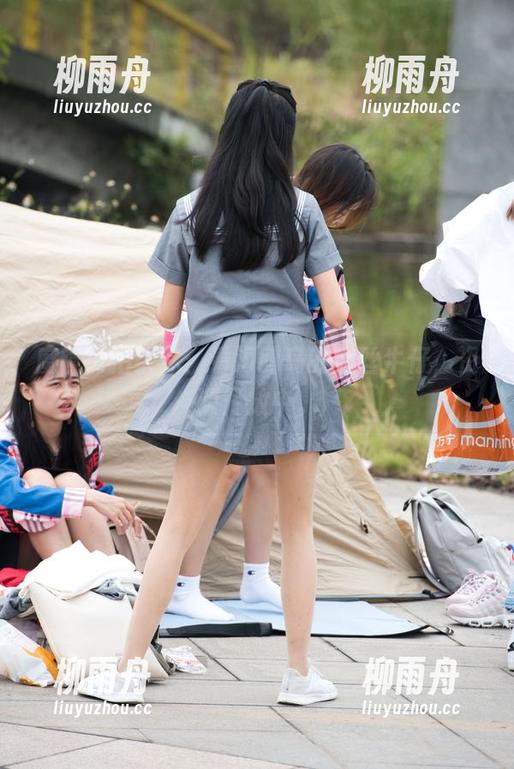魔镜街拍给你：看海鸥岛的肉丝牛仔，资源开放中。